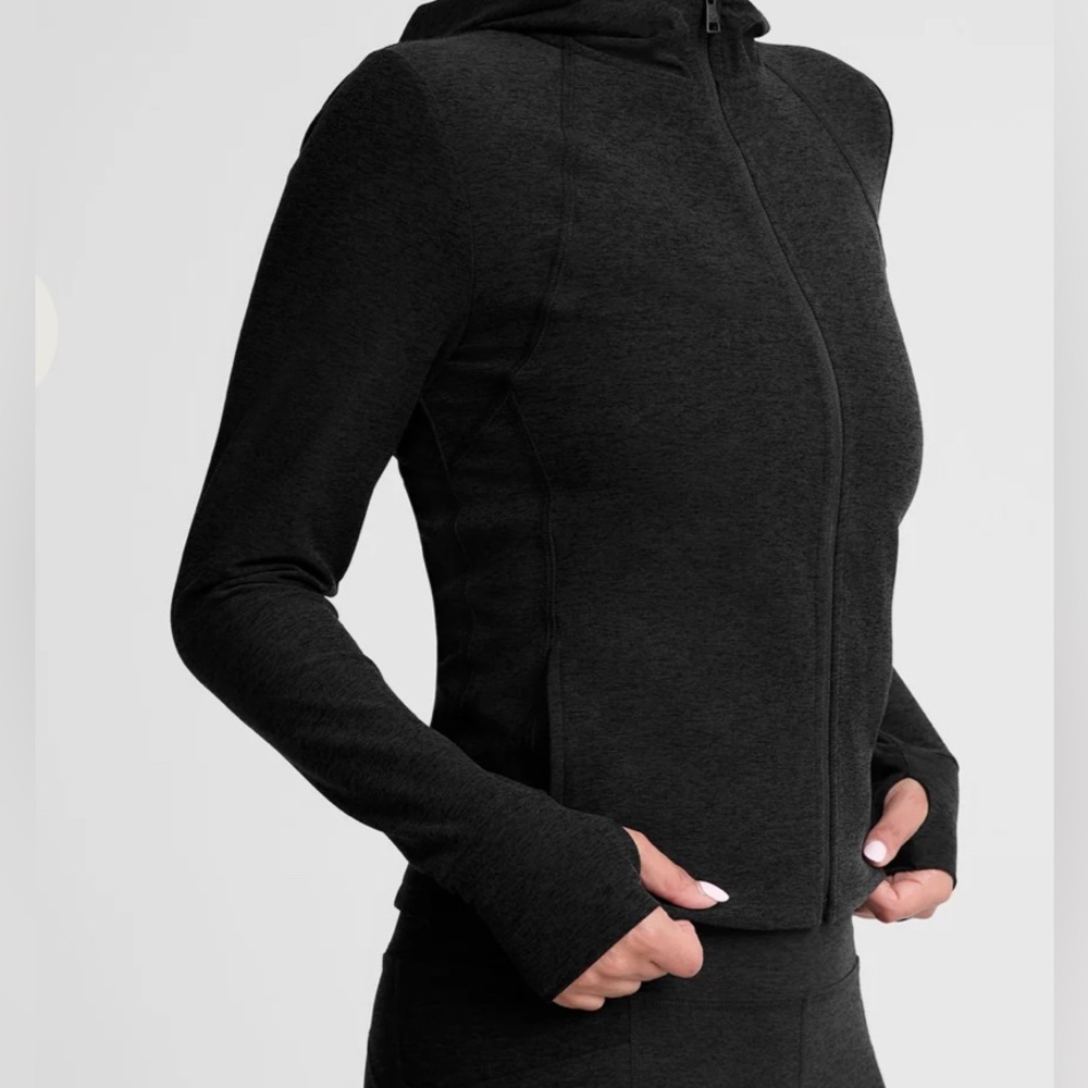 NWT Beyond Yoga on the go jacket S